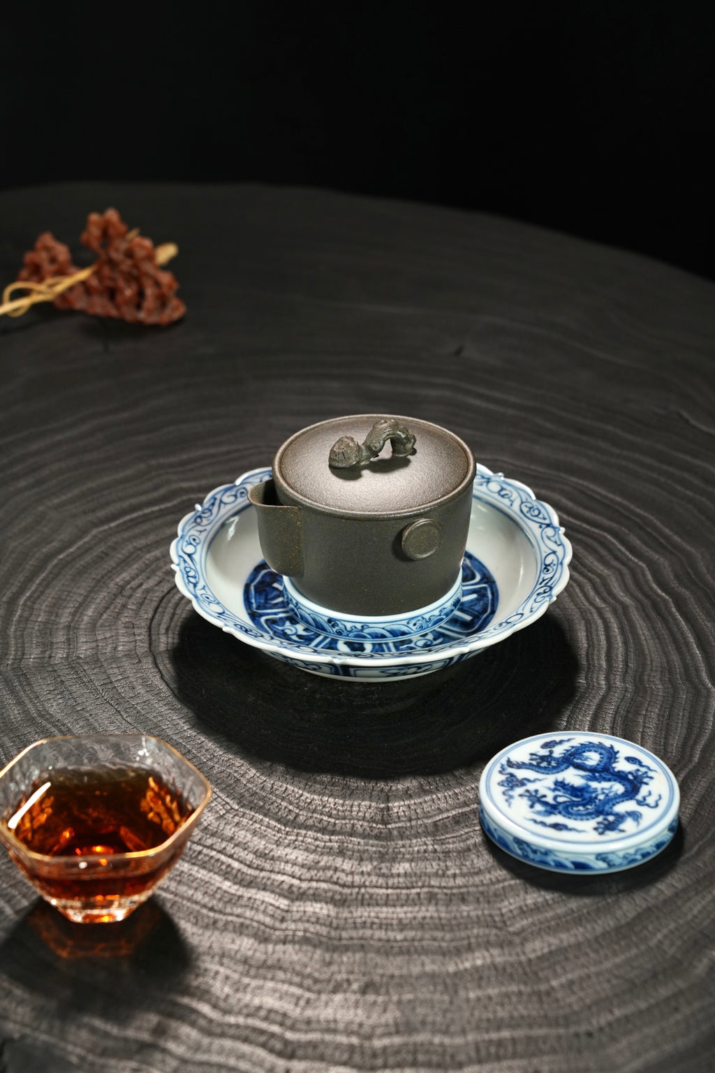 【灵芝·手抓壶】 原矿极品黄金段泥（柴烧）·130cc·19孔  国家级工艺美术师沈杰刻绘装饰：福寿康宁👍