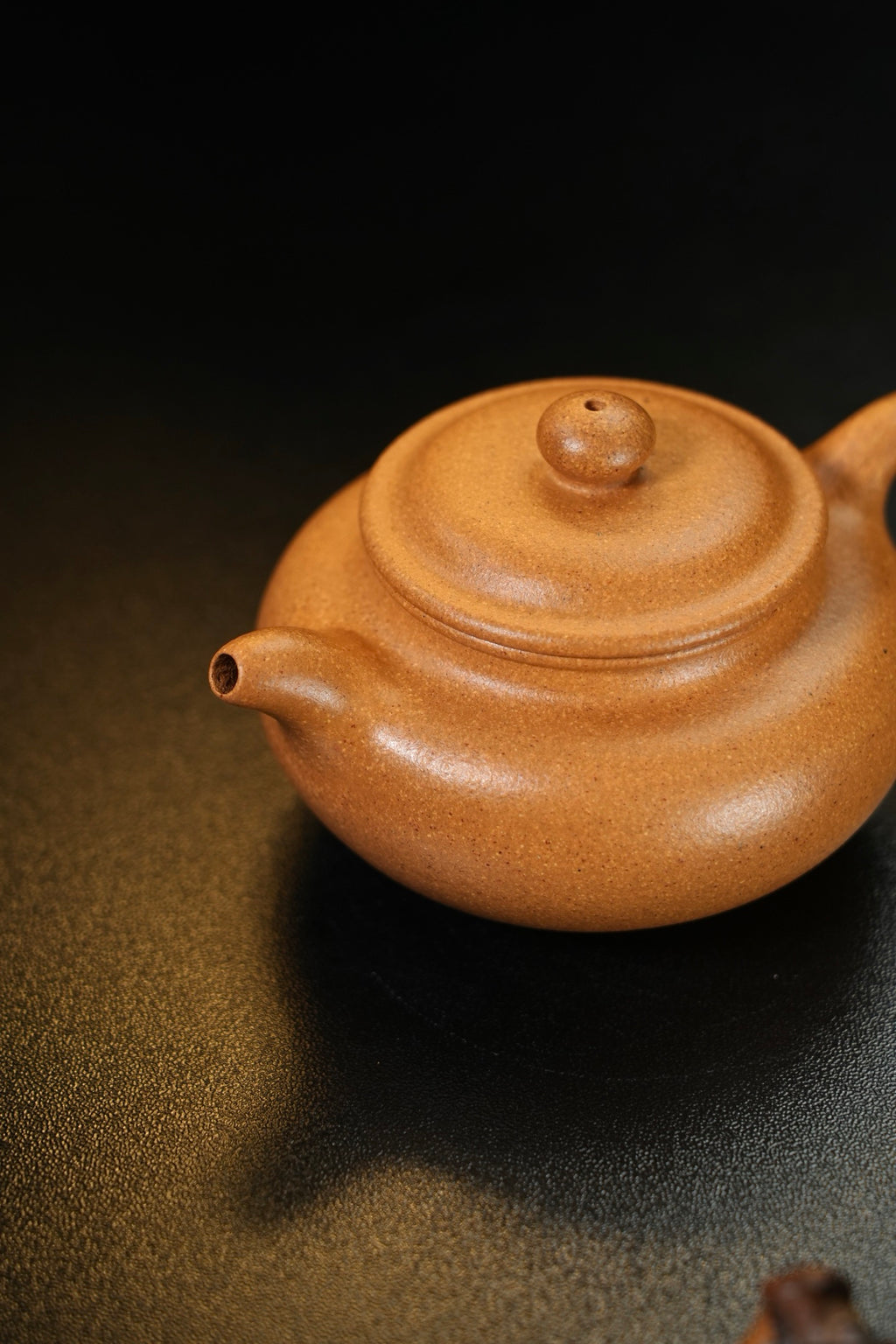 【小仿古·把玩款】 老宕口极品黄金段泥·110cc·内推孔