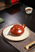 品名：【汉棠石瓢】 泥料 ：鸡血大红袍（泥料非常细，极其润） 容量 ：240cc 作者 ：庄丽老师，其工艺不输工艺师