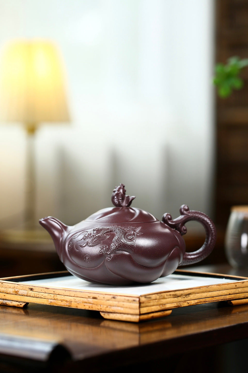 超级美器【鱼化龙·鱼跃龙门】 100目极品老紫泥（泥料非常细，极其润） 容量 ：500大品 作者 ：庄丽老师，其工艺不输高级工艺师