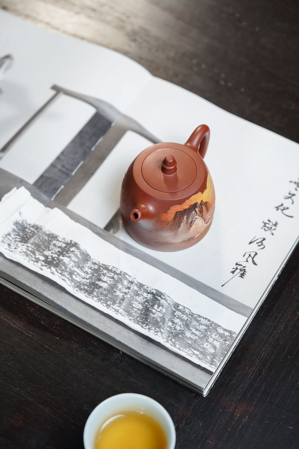 双宗师合璧·紫砂史巅峰&nbsp; 紫砂界天花板｜何光宏·邱玉林联袂创作孤品《小汉铎壶》——原矿优质底槽清·230cc