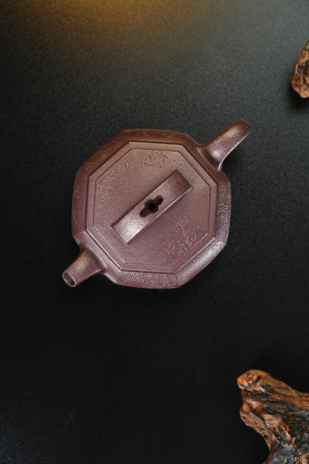 耿浩方器 礼藏双绝｜紫砂界80后方器巨匠巅峰臻品《八方汉瓦壶》原矿优质桂花金砂·200cc