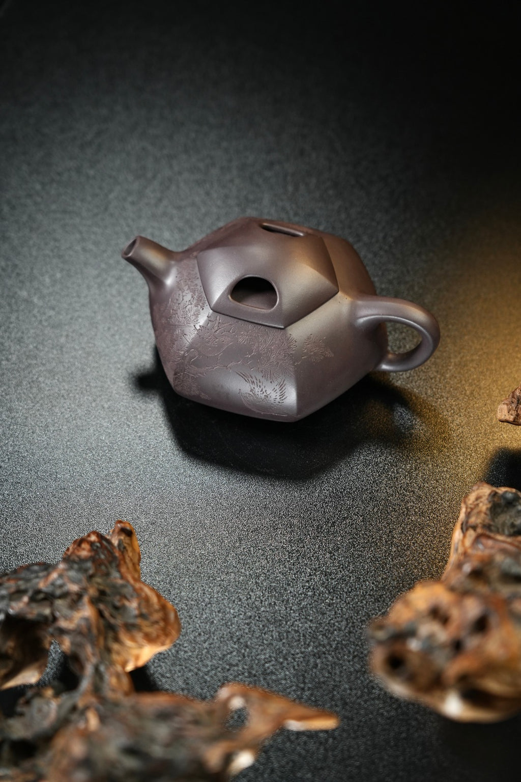 耿浩方器 礼藏双绝｜紫砂界80后方器巨匠巅峰臻品《六方牛盖壶》藏值无量 原矿优质老紫泥·260cc