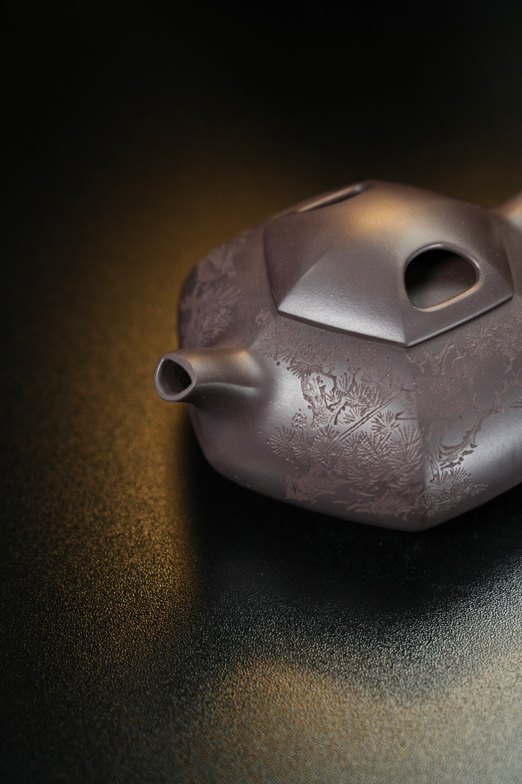 耿浩方器 礼藏双绝｜紫砂界80后方器巨匠巅峰臻品《六方牛盖壶》藏值无量 原矿优质老紫泥·260cc
