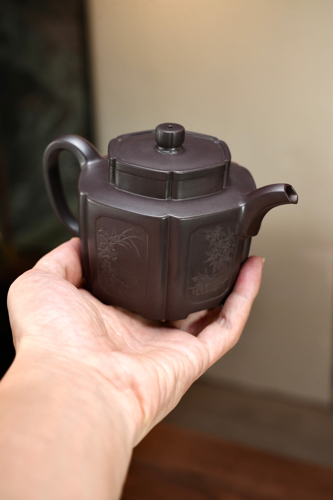 耿浩方器 礼藏双绝｜紫砂界80后方器巨匠巅峰臻品《明清家具窗壶》原矿优质老紫泥·330cc