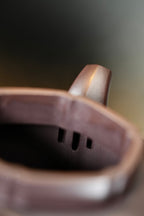 耿浩方器 礼藏双绝｜紫砂界80后方器巨匠巅峰臻品《明清家具窗壶》原矿优质老紫泥·330cc