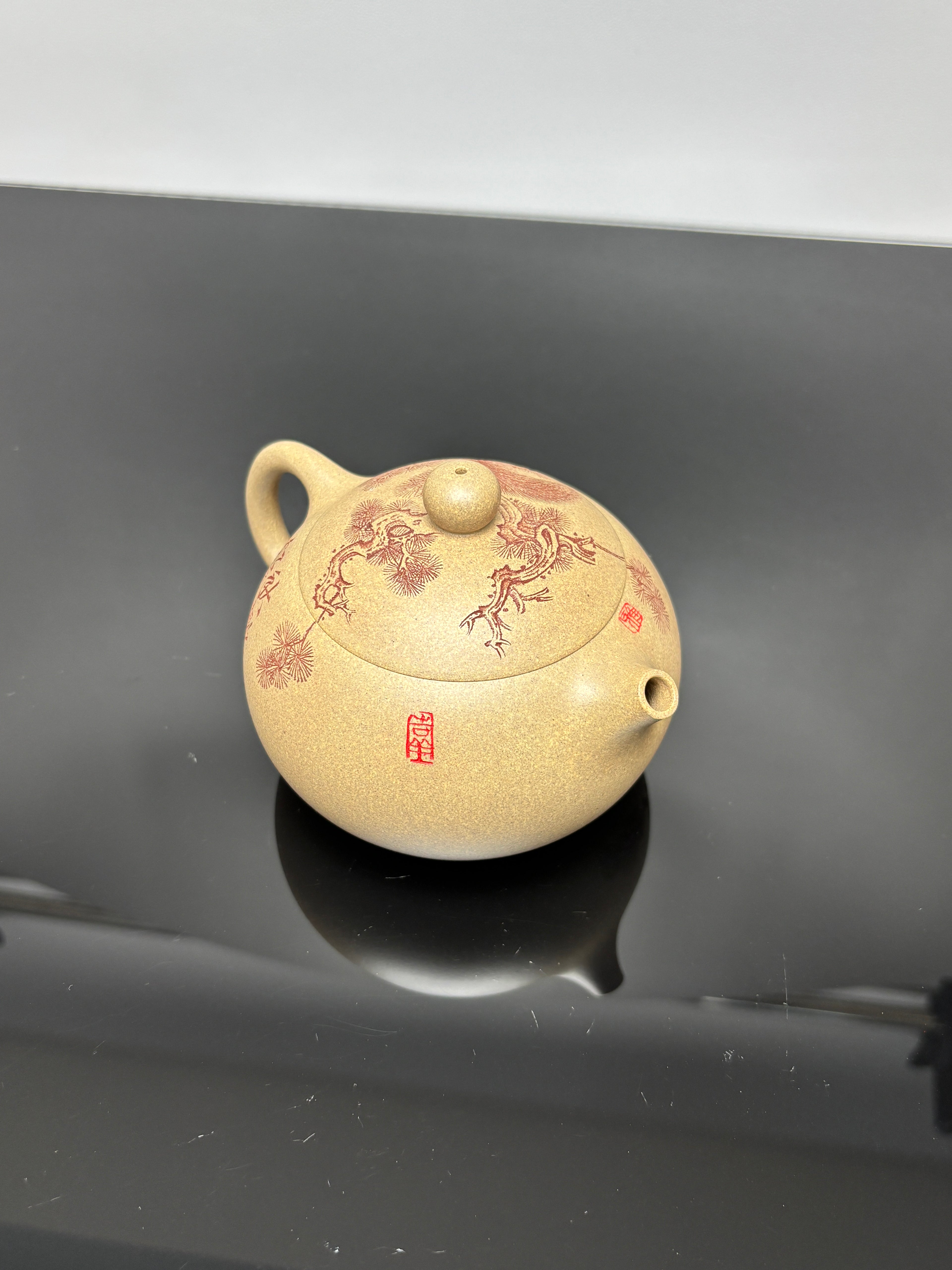 杨喜雨大师顶流臻品《西施壶》形神兼备·礼藏双宜·传世重器——原矿优质段泥·300cc