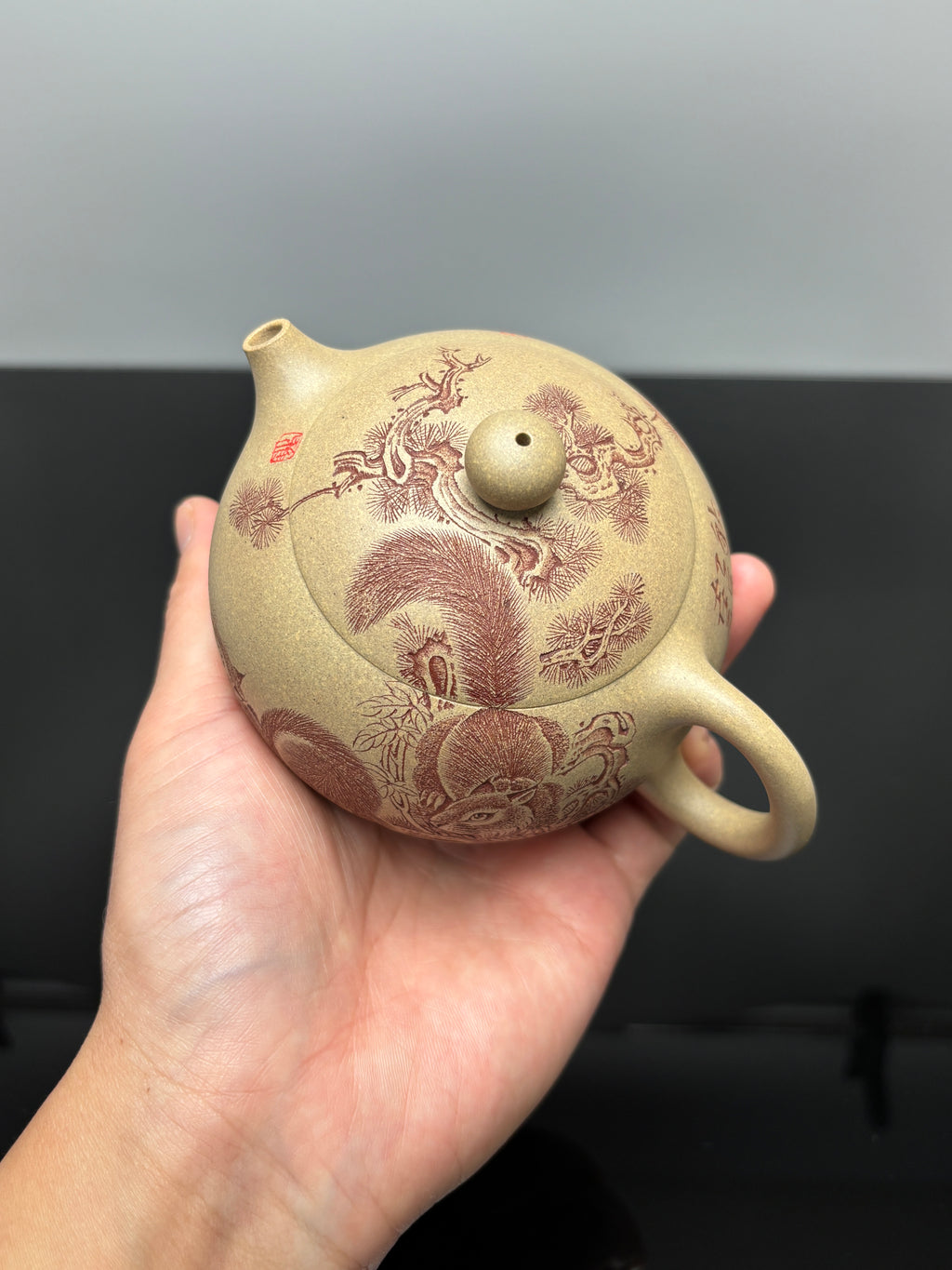 杨喜雨大师顶流臻品《西施壶》形神兼备·礼藏双宜·传世重器——原矿优质段泥·300cc