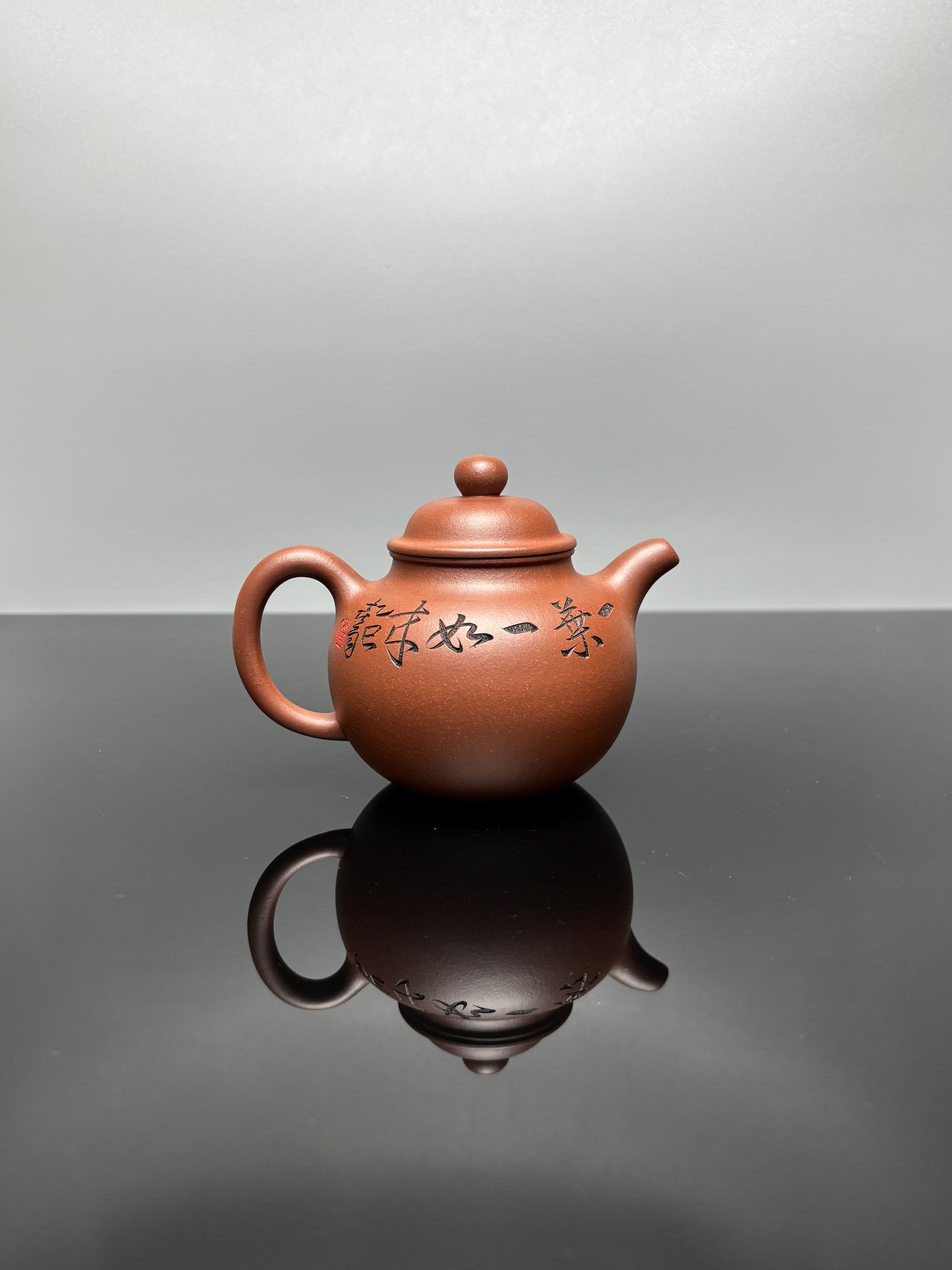 杨喜雨大师顶流臻品《掇球壶》形神兼备·礼藏双宜·传世重器！  ——原矿优质底槽清·270cc
