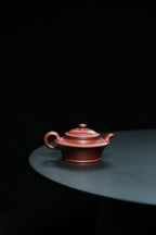 储立之大师传世典藏重器《虚扁壶》是礼藏双宜首选的高端艺术品！  ——原矿优质 龙血砂·200cc