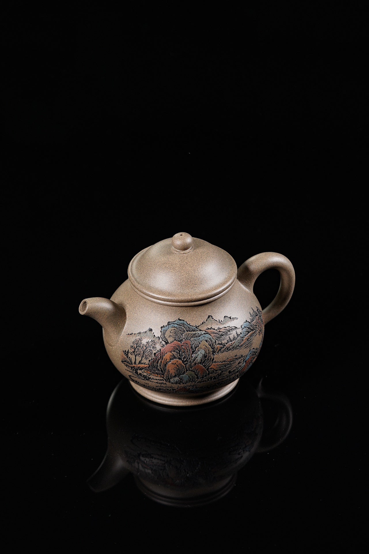 紫砂界彩刻山水标杆·李峰大师｜恭王府馆藏臻品《潘壶》礼藏双绝传世重器！  ——原矿优质青段·320cc