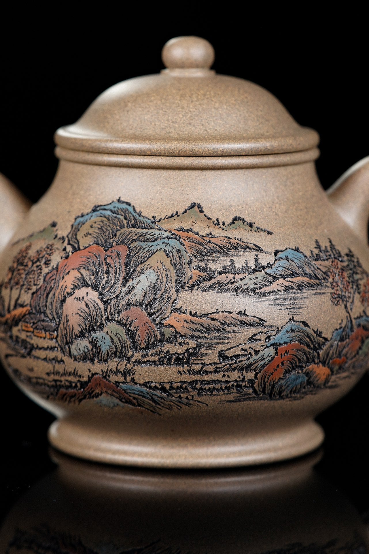 紫砂界彩刻山水标杆·李峰大师｜恭王府馆藏臻品《潘壶》礼藏双绝传世重器！  ——原矿优质青段·320cc