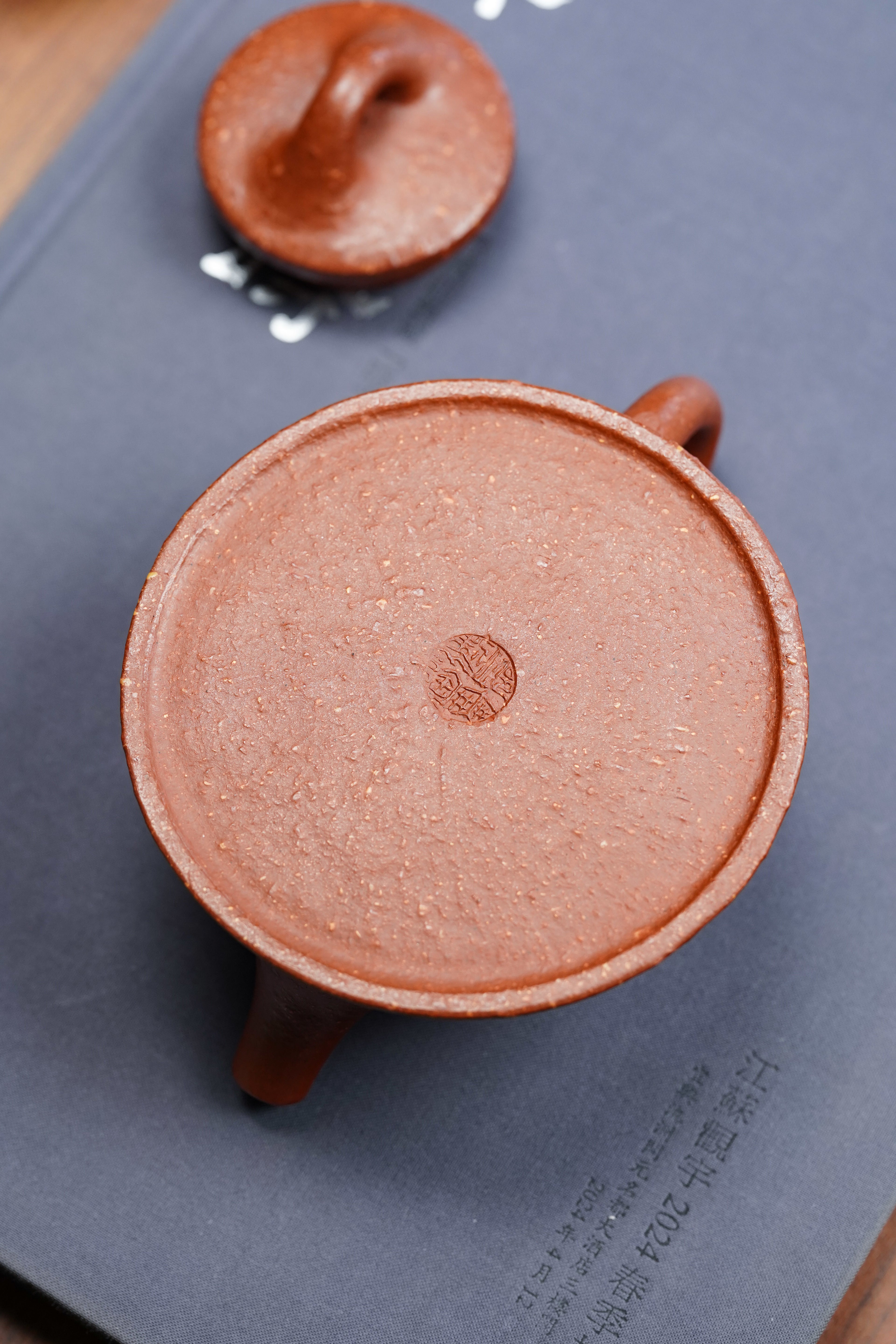 范泽锋高徒·邱爽紫砂潜力重器《霸王瓢》是您礼藏皆宜的高端艺术品👍  ——原矿优质降坡泥·230cc