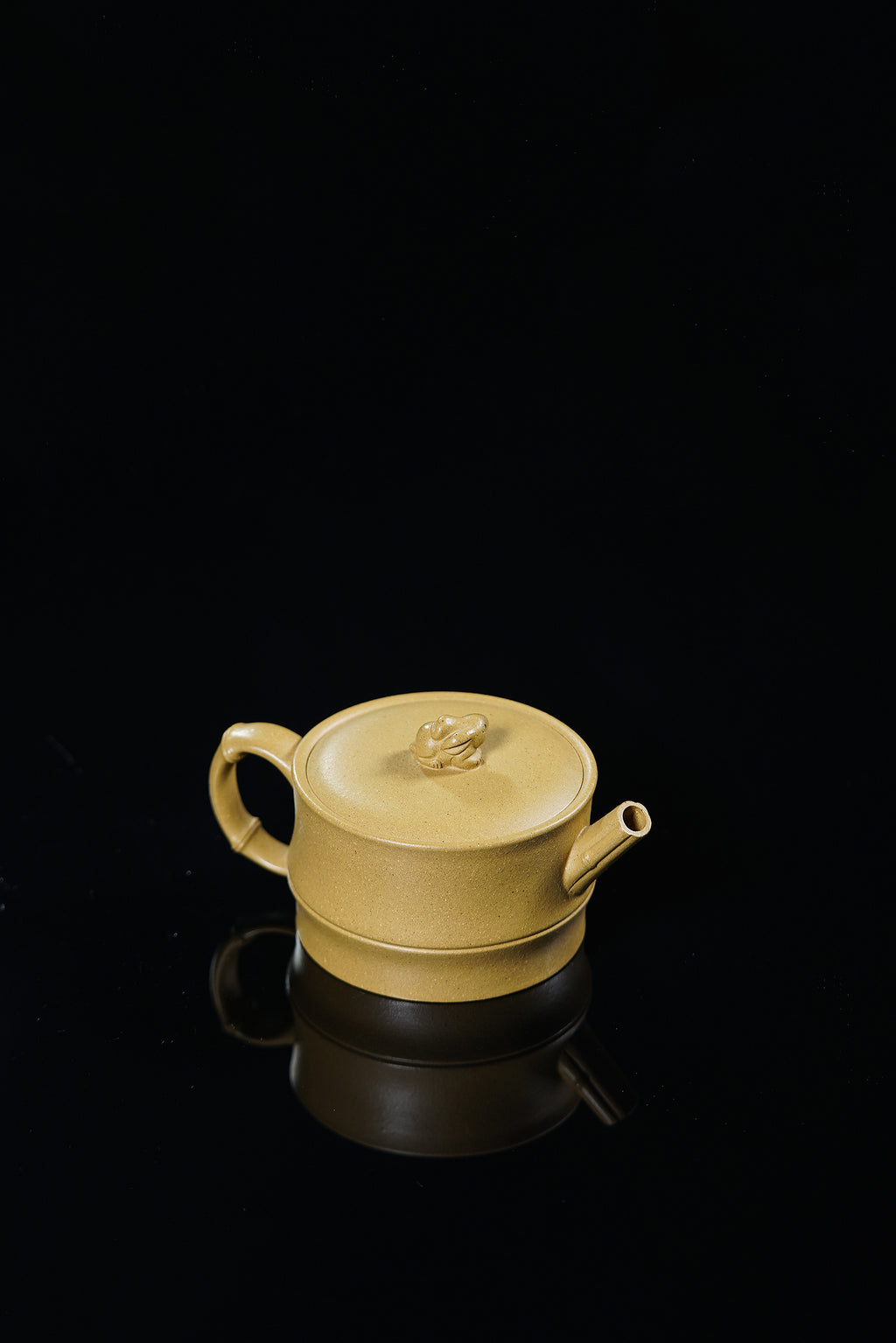 新品！原矿紫砂特色《玉兔呈祥》精品重器！ ——原矿优质黄金段170cc ——实力派艺人 路遥