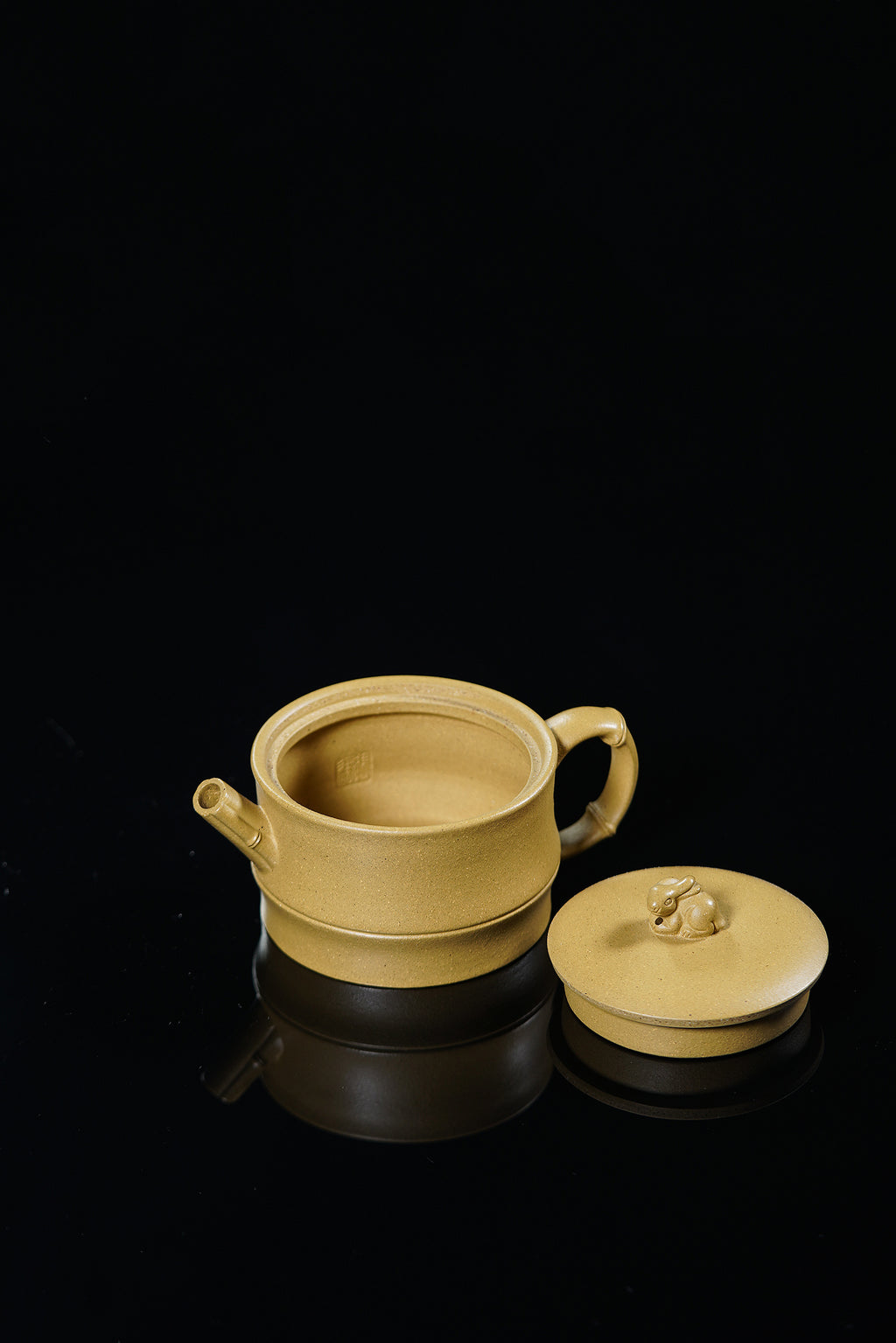 新品！原矿紫砂特色《玉兔呈祥》精品重器！ ——原矿优质黄金段170cc ——实力派艺人 路遥