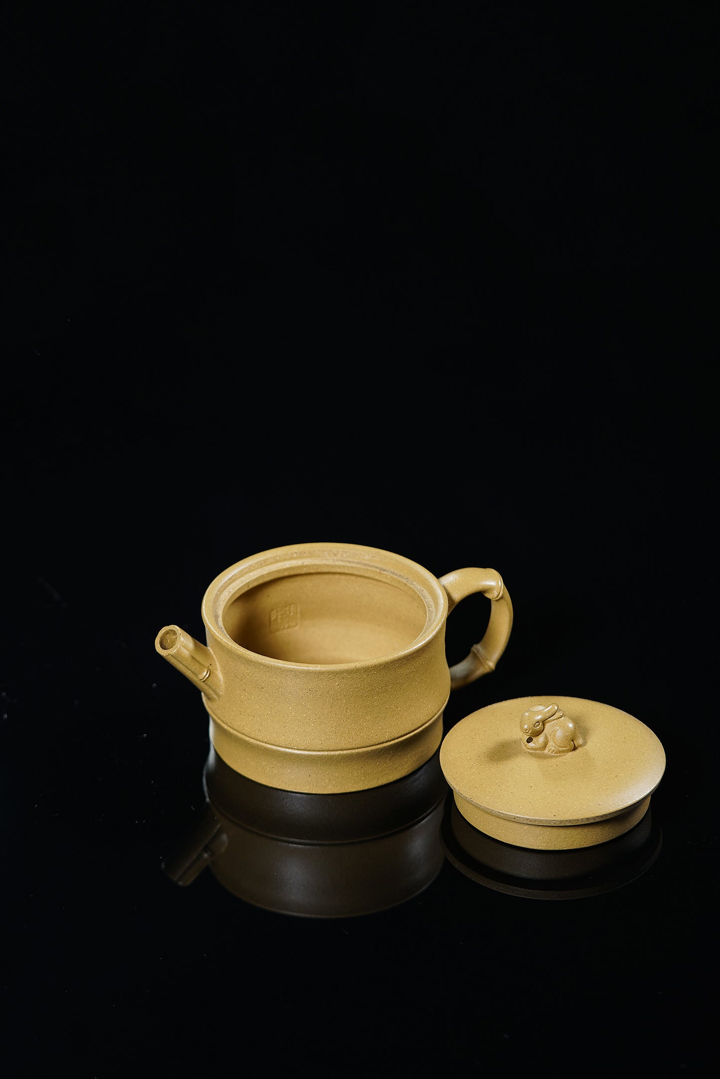 新品！原矿紫砂特色《玉兔呈祥》精品重器！ ——原矿优质黄金段170cc ——实力派艺人 路遥