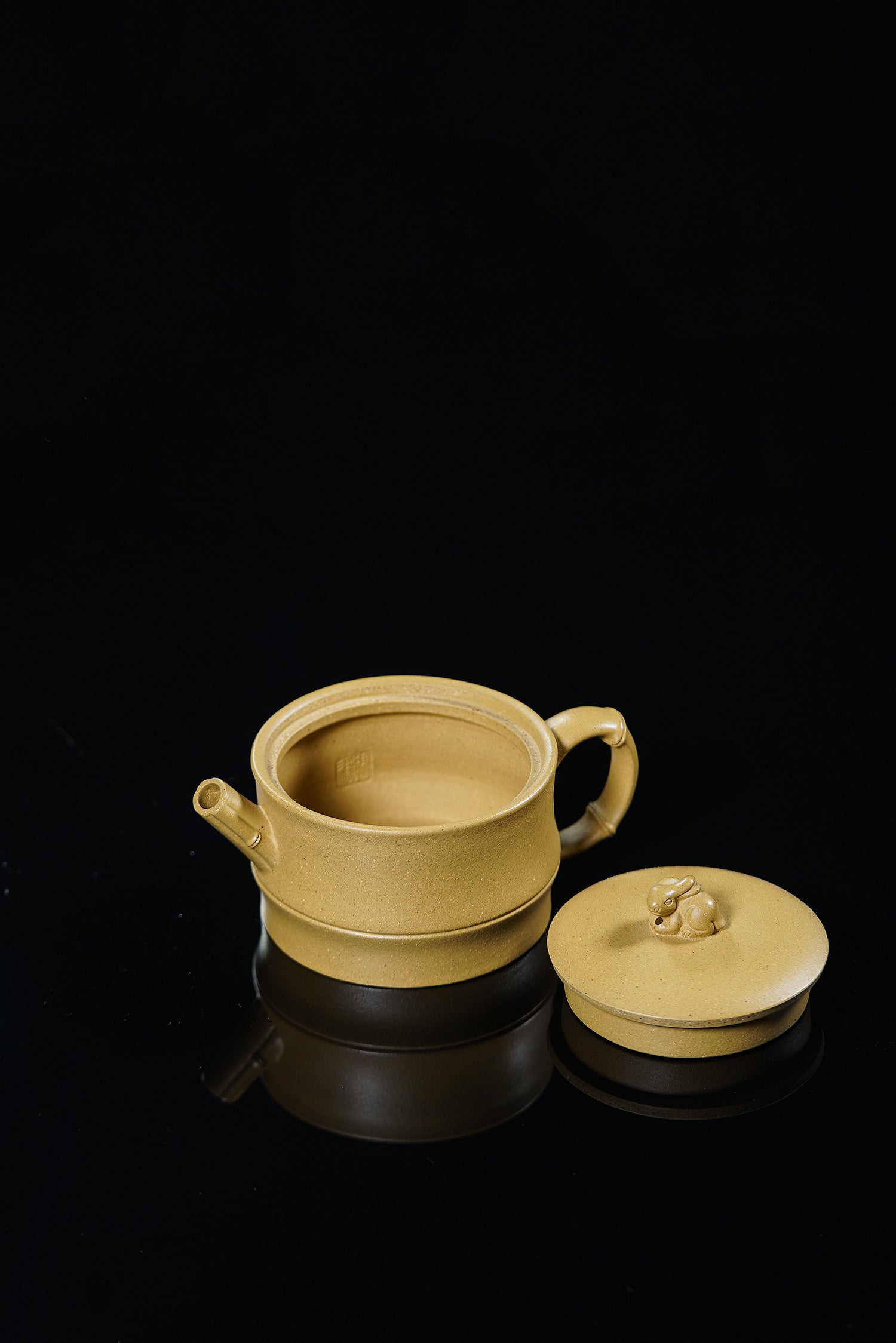 新品！原矿紫砂特色《玉兔呈祥》精品重器！ ——原矿优质黄金段170cc ——实力派艺人 路遥