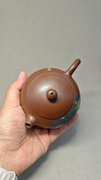 【西施】 泥料：原矿紫泥 容量：350cc    孔数：9孔