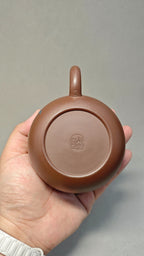【西施】 泥料：原矿紫泥 容量：350cc    孔数：9孔