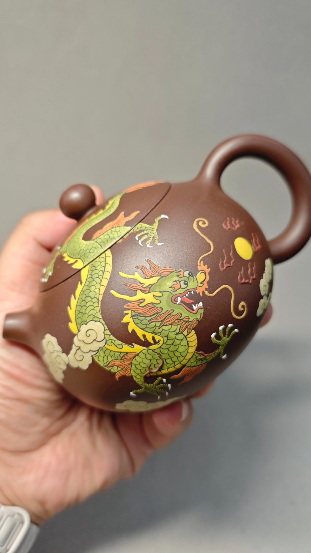 【西施】泥绘 泥料：原矿紫泥 容量：250cc    孔数：9孔