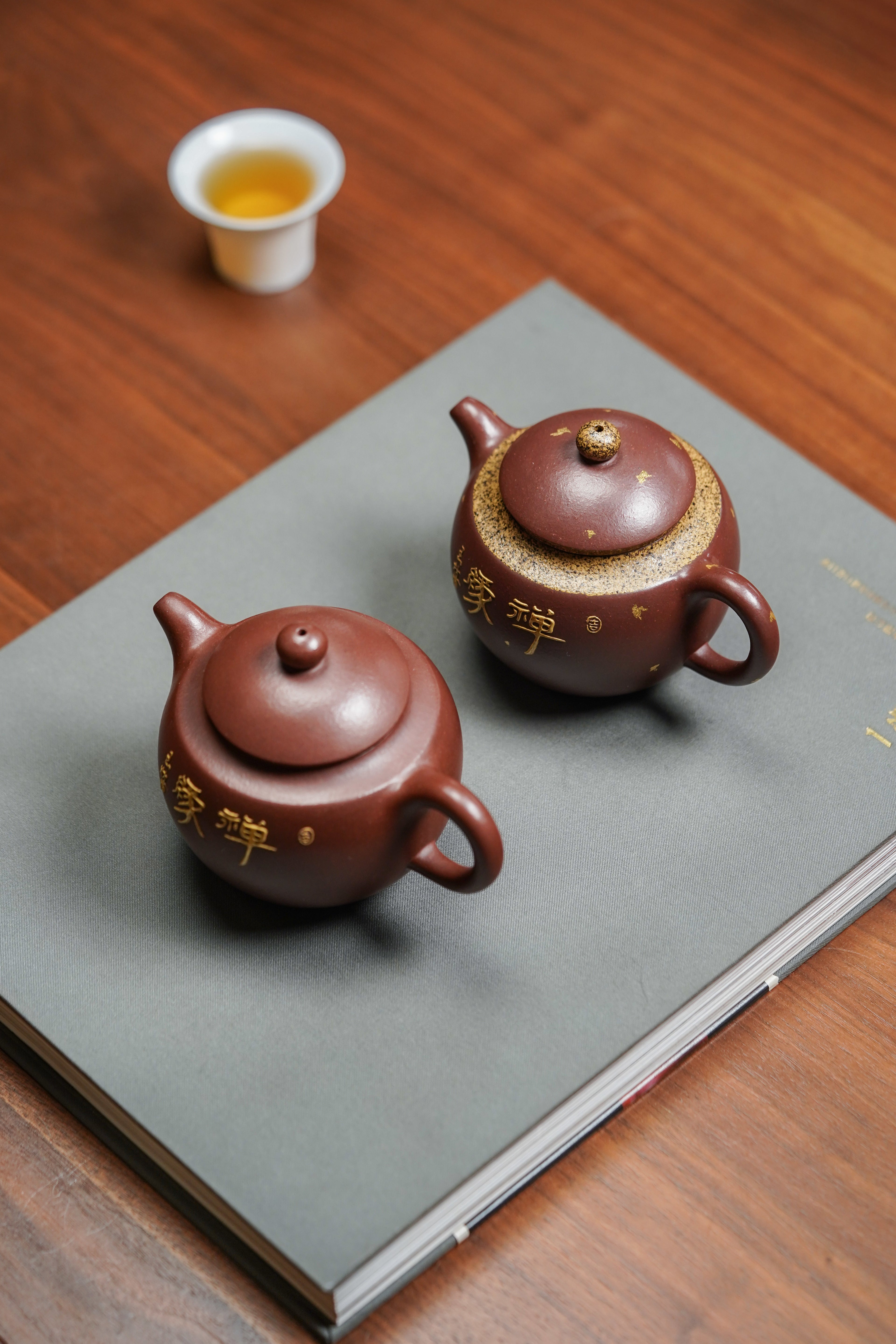国大师邱玉林大拍127万同款｜顶奢稀有传世臻品《小缘壶》礼藏天花板｜殿堂潜力重器——原矿优质底槽清·220cc（24K真金限量款）