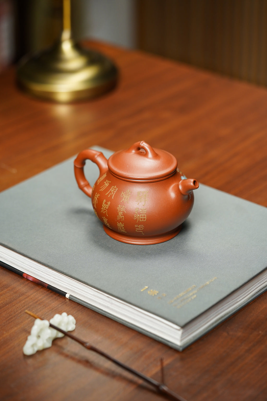 紫砂堆塑·高端臻品 | 彭金格大师孤品重器【竹香潘壶】——原矿优质老清水泥·330cc