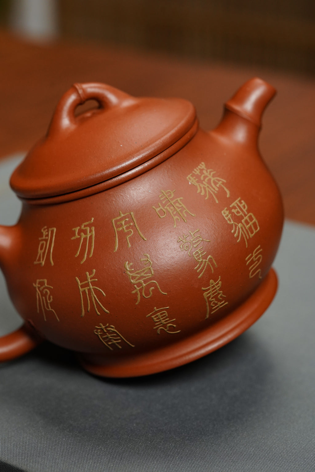 紫砂堆塑·高端臻品 | 彭金格大师孤品重器【竹香潘壶】——原矿优质老清水泥·330cc
