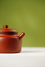 紫砂堆塑·高端臻品 | 彭金格大师孤品重器【德钟壶】——原矿优质老朱泥·75cc ——紫砂立体浮雕大师·彭金格(金一) 亲工