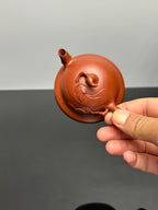 紫砂朱韵 礼藏臻品｜当代朱泥标杆人物｜非遗高层次艺术人才·徐伟强亲工《葫芦壶》高端礼藏重器！  原矿优质·朱泥·150cc