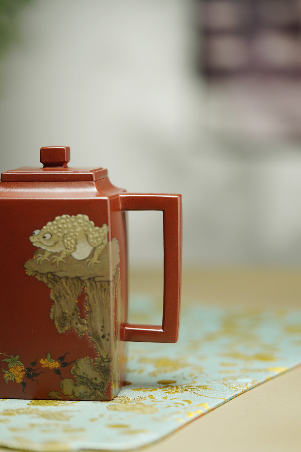 稀世典藏·双大师联袂·世间唯一孤品重器｜沈更轶亲制·邱玉林装饰巅峰之作【金砖聚财壶】——原矿优质底槽清·450cc