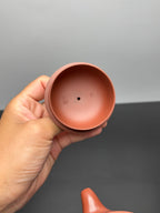 【传世紫砂 礼藏孤品】江建翔嫡传·杜益君扛鼎之作《秦权·听松壶》藏界臻选——原矿优质深井底槽清·500cc