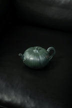 范大生嫡脉｜范秀芳制 范伟群装饰｜双省大师联诀紫砂臻品《大生南瓜壶》——优质九龄君子兰·280cc（入册款代表作）