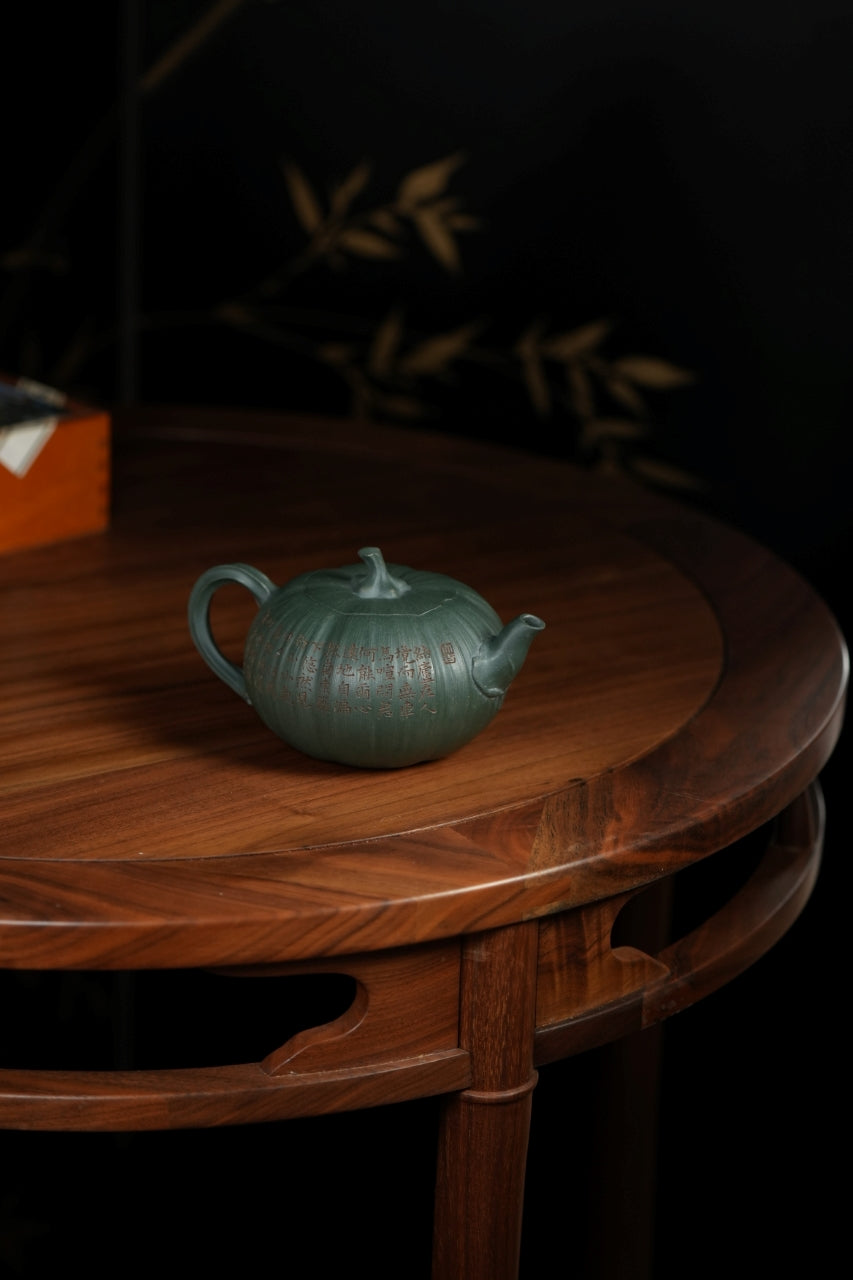 范大生嫡脉｜范秀芳制 范伟群装饰｜双省大师联诀紫砂臻品《大生南瓜壶》——优质九龄君子兰·280cc（入册款代表作）