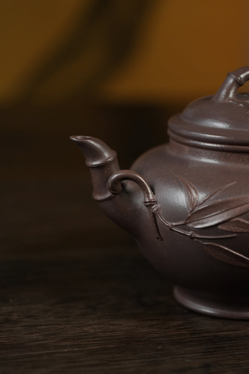 范大生嫡脉·江苏省大师范秀芳·紫砂臻品《翠竹壶》金奖作品——原矿优质天青泥·360cc（入册款代表作）