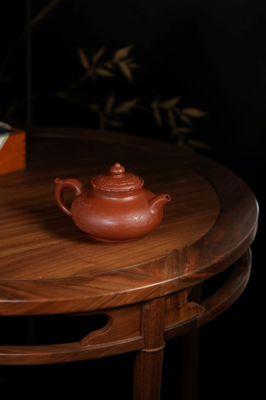 范大生嫡脉｜范秀芳制 范伟群装饰｜双省大师联诀紫砂臻品·《僧帽壶》传世收藏·礼赠双绝重器！（金奖作品）
