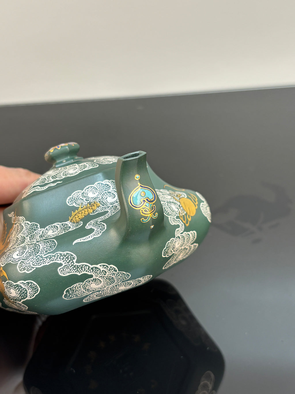 紫砂界80后方器巨匠巅峰臻品《闲者六方壶》传世收藏，藏值无量 甄选优质苏门答腊青·260cc
