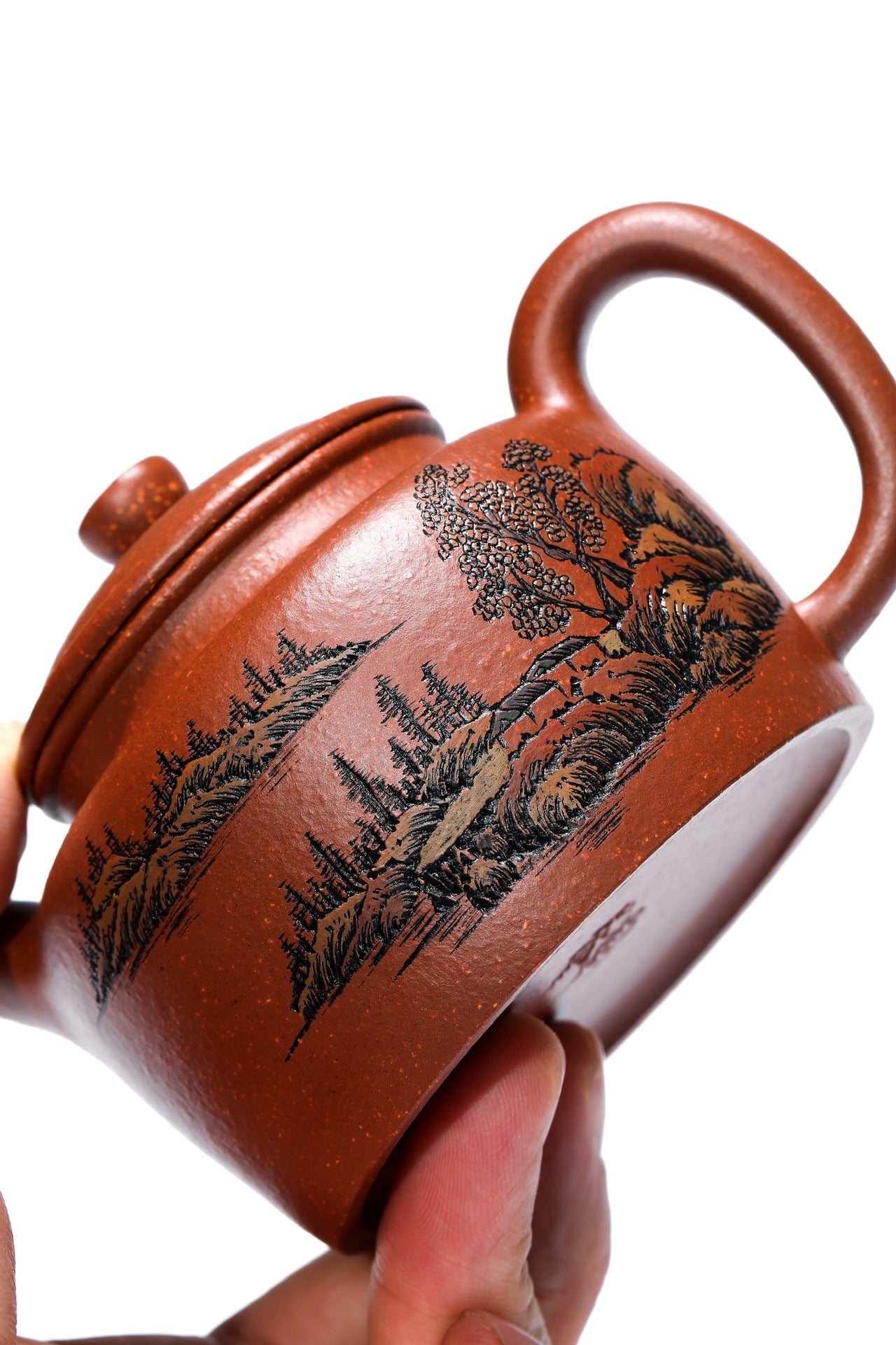 李峰大师·紫砂界彩刻山水标杆臻品《德钟壶》礼藏双绝 传世重器！  ——原矿优质降坡泥·220cc