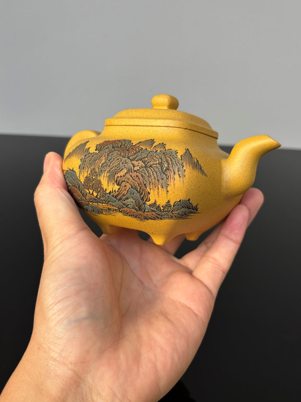 紫砂界彩刻山水第一人·李峰巅峰臻品《传炉壶》礼藏双绝 传世重器！  ——原矿优质黄金段·300cc
