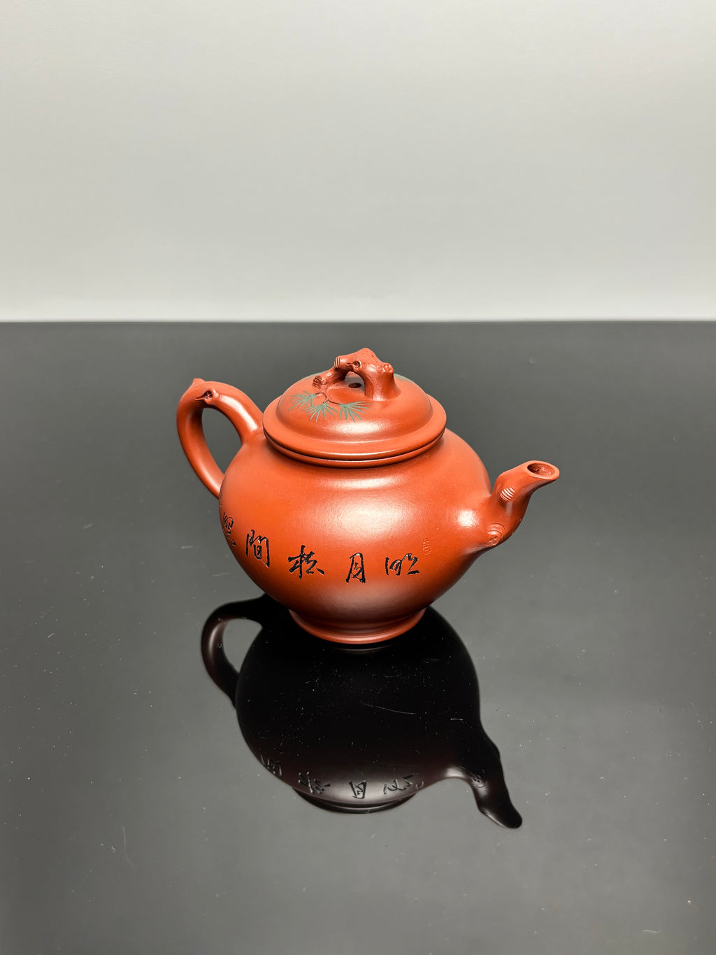 范泽锋高徒·邱爽紫砂潜力重器《松报春壶》是您礼藏皆宜的高端艺术品👍  ——原矿优质朱泥·200cc