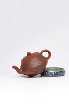 周建春大师扛鼎之作《玉立壶》是收藏与礼赠皆宜的高端艺术品 ——原矿优质底槽清·300cc
