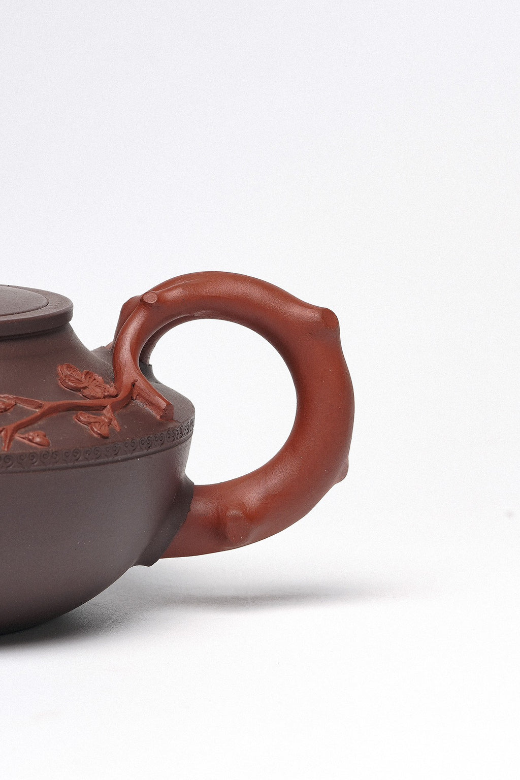周建春大师扛鼎之作《岁寒三友壶》是收藏与礼赠皆宜的高端艺术品——原矿优质老紫泥双拼·400cc