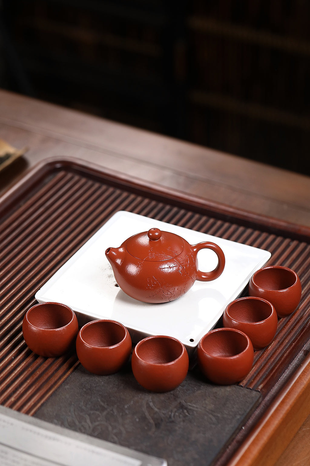 宜兴原矿紫砂壶套组《西施》墨梅图，一壶六杯——原矿优质朱泥·200cc ——著名陶艺家·杨菲