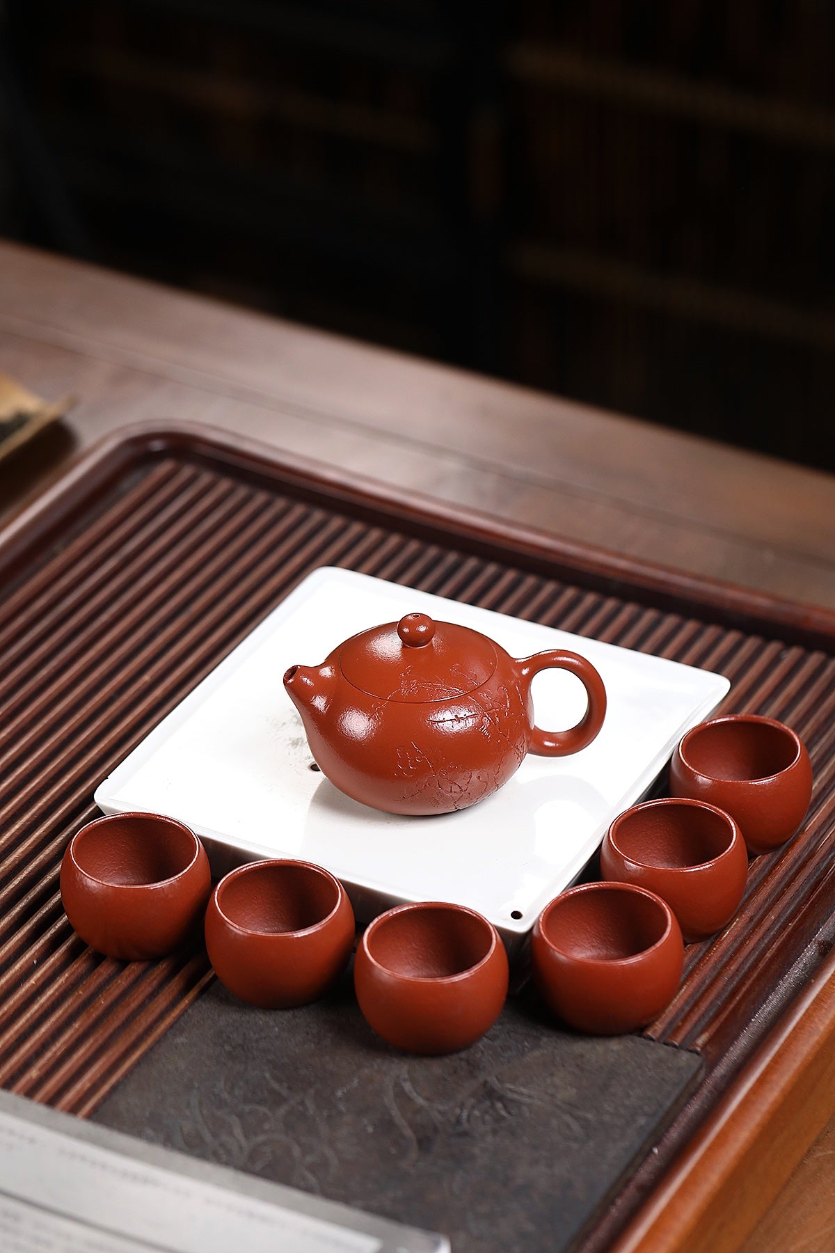 宜兴原矿紫砂壶套组《西施》墨梅图，一壶六杯——原矿优质朱泥·200cc ——著名陶艺家·杨菲