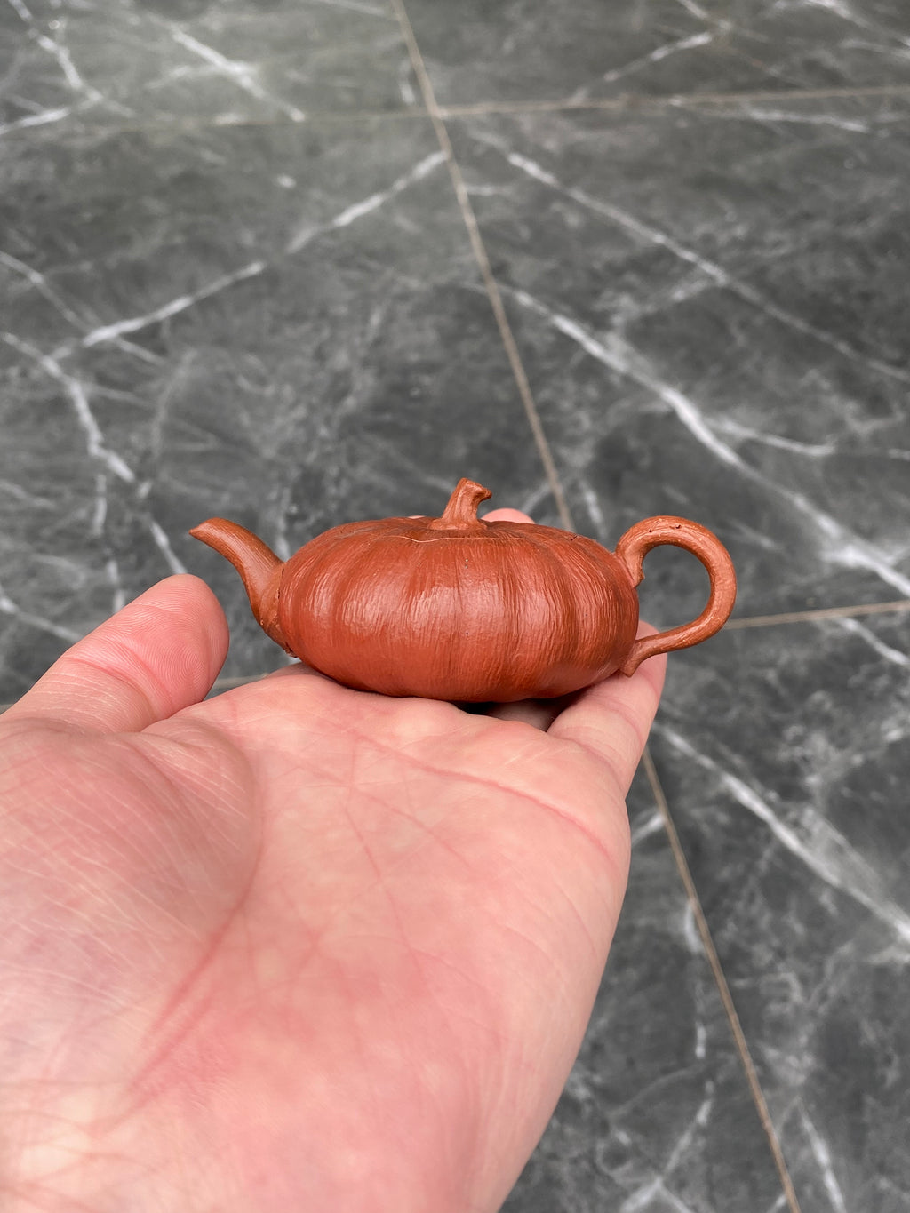 超级紫砂小南瓜壶（双色款）·70CC精品把玩器，内推球孔 手工制作·高端茶客必备 小草书文气十足