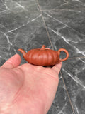 超级紫砂小南瓜壶（双色款）·70CC精品把玩器，内推球孔 手工制作·高端茶客必备 小草书文气十足