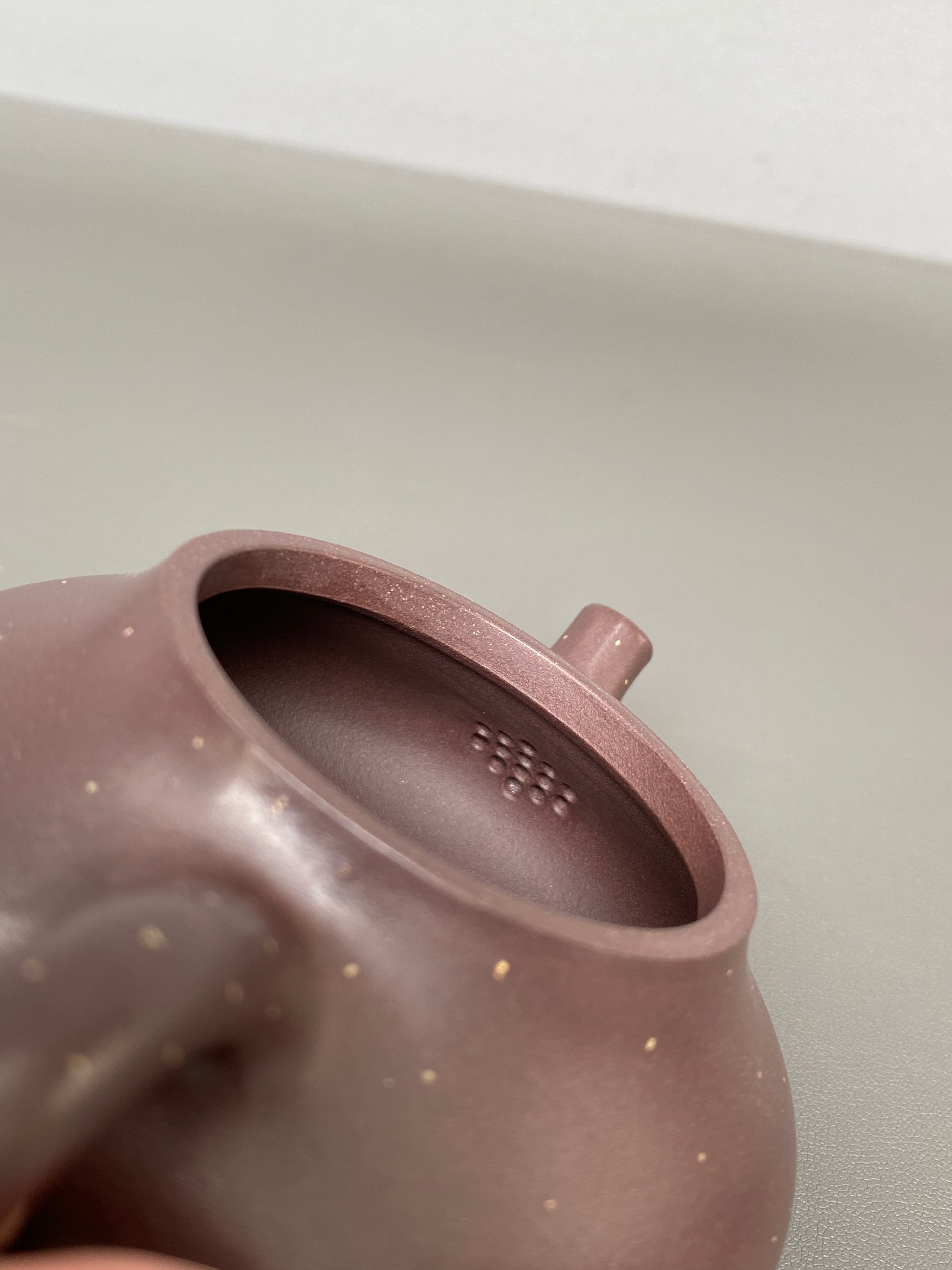 原矿好工好料系列【安瓢壶】珍藏精品佳作！  ——原矿优质紫泥铺砂·160cc ——紫砂艺术名家·宁辰（风华）