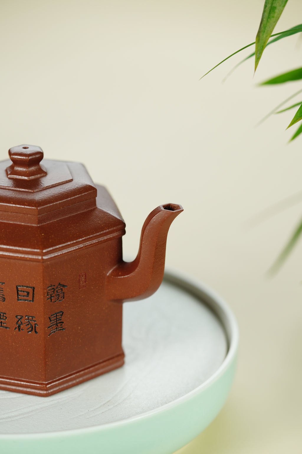 大生壶第四代嫡传·范秀芳紫砂臻品《高六方宫灯》传世收藏——原矿优质降坡泥·350cc