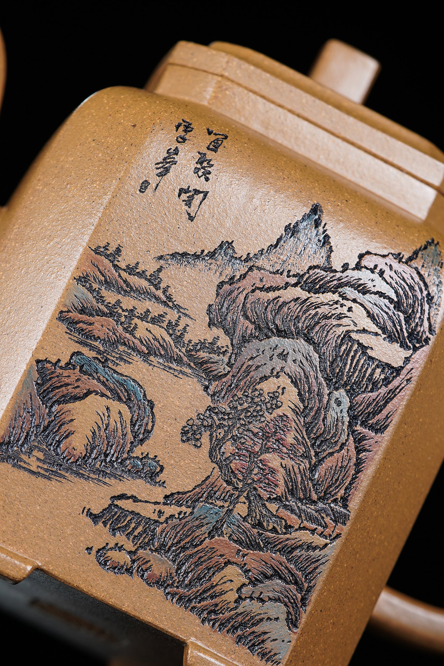 紫砂界彩刻山水第一人·李峰巅峰臻品大拍18万《福鼎八方壶》——原矿优质老段泥·420cc ——著名紫砂彩刻艺术家·李峰亲工