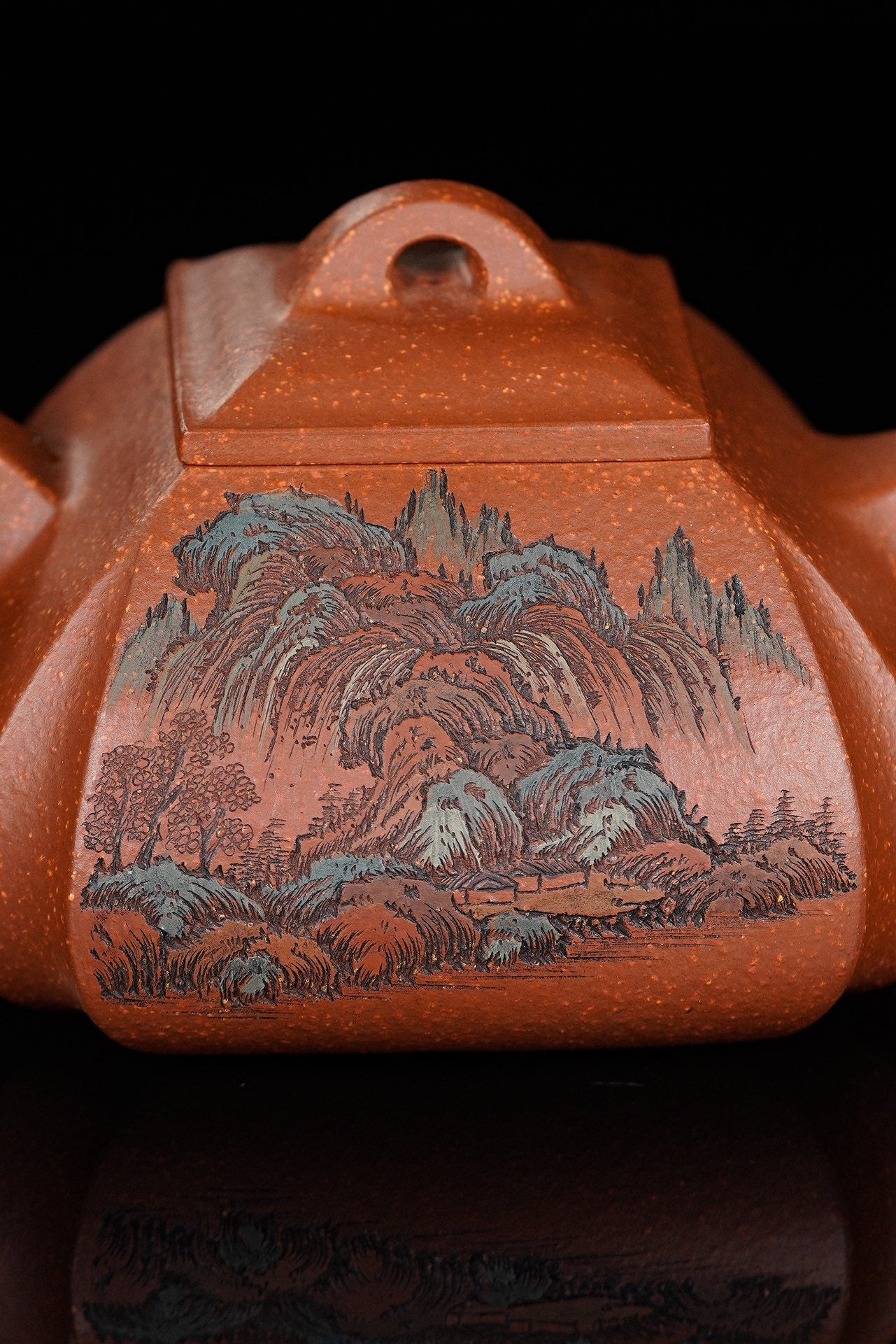 紫砂界彩刻山水第一人·李峰巅峰臻品《抽角石瓢》——原矿优质紫泥调砂·350cc ——著名紫砂彩刻艺术家·李峰亲工
