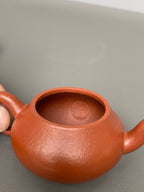 范泽锋高徒·邱爽紫砂潜力重器《梨形壶》——原矿优质粗砂朱泥·70cc ——江苏省级大师·邱爽 亲制